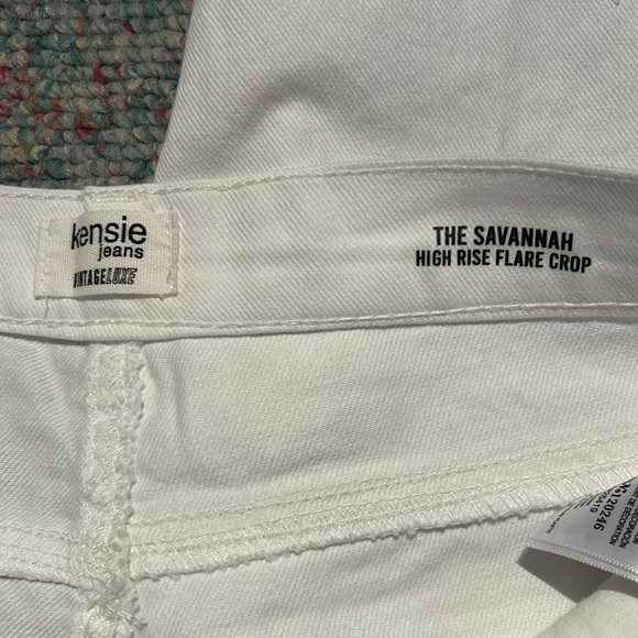 NWT ladies size 10/30 white High Rise Flare Crop Vintage Luxe Kensie Jeans - Picture 3 of 10